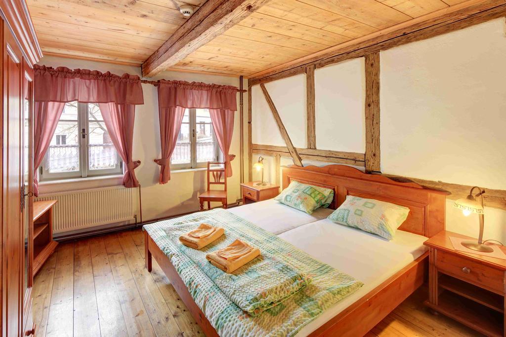 Hradni Basta Hotel Bečov nad Teplou Buitenkant foto