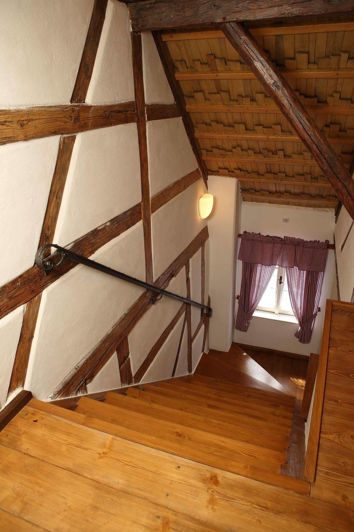 Hradni Basta Hotel Bečov nad Teplou Buitenkant foto